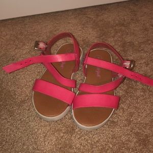 Cute Sandals size 7